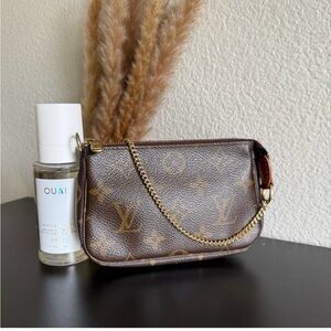 Brown Monogram Chain Pouch